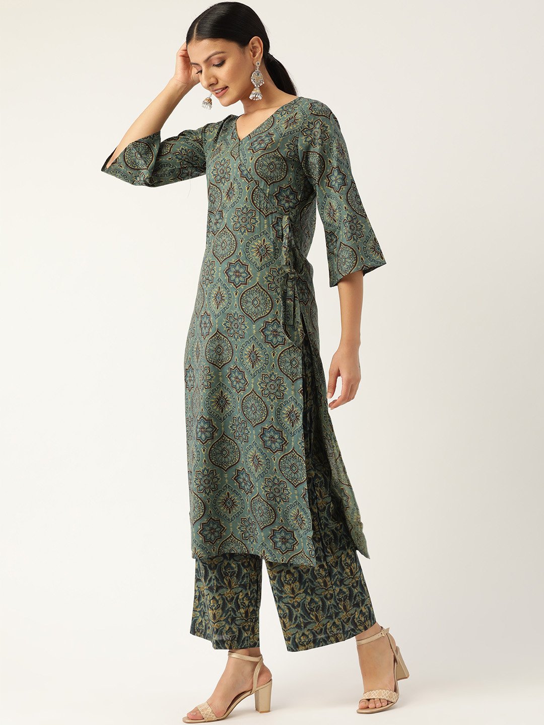 Women Sage Green Three-Quarter Sleeves Printed Straight Pure Cotton Kurta with Palazzo | NOZ2TOZ - Made In INDIA.