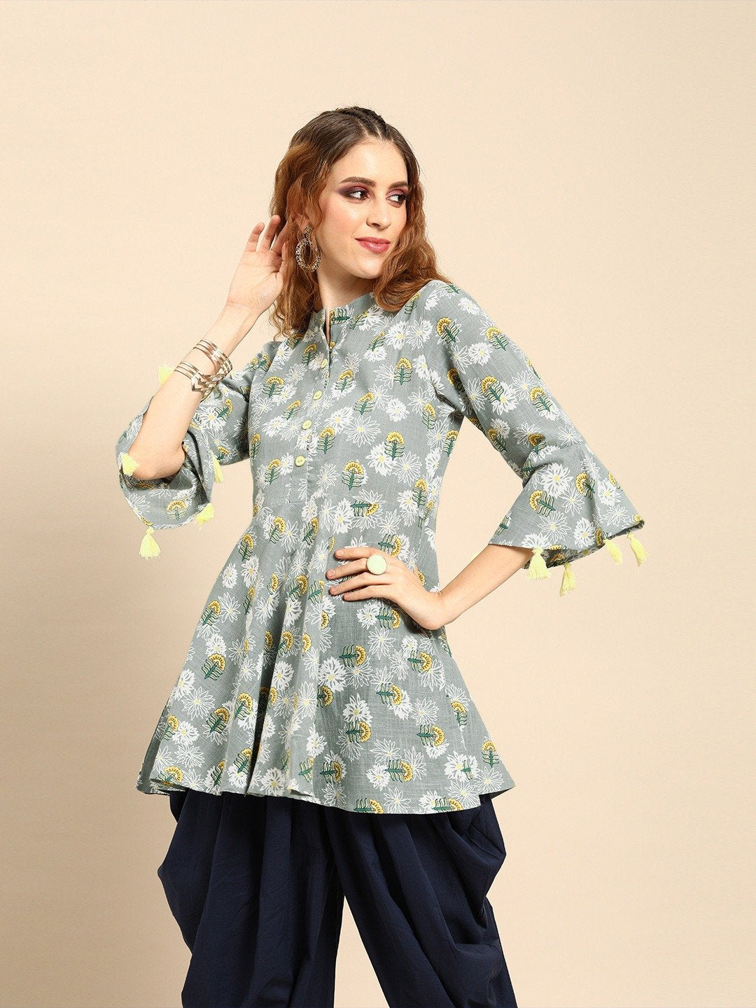 Women Grey  Printed Flared Floral Knitted Pure Cotton Kurti | NOZ2TOZ - Made In INDIA.