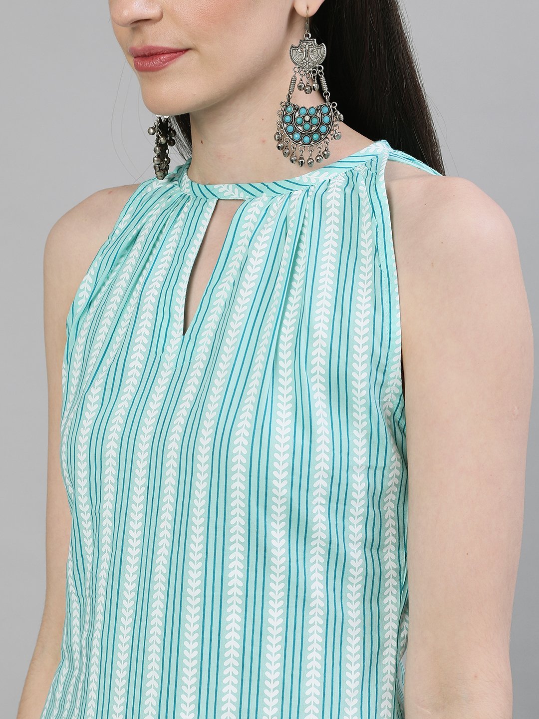 Women Aqua Green Calf Length Sleeveless Straight Striped Printed Cotton Kurta | NOZ2TOZ - Made In INDIA.