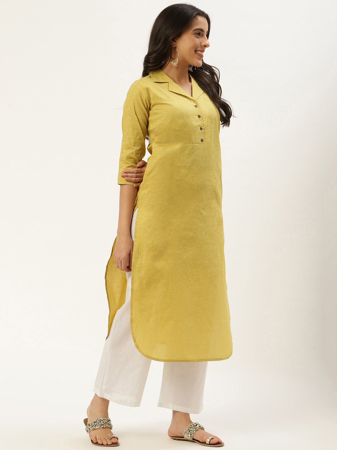 Women Green Calf Length Three-Quarter Sleeves Straight Lapel neck Solid Cotton Kurta | NOZ2TOZ - Made In INDIA.