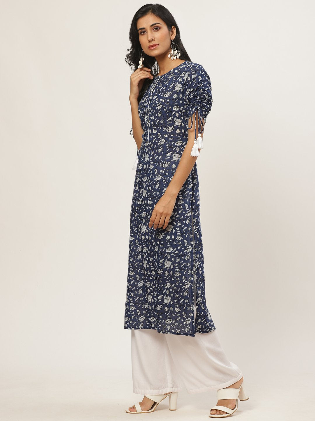 Women Navy Blue Calf Length Three-Quarter Sleeves Straight Floral Printed Cotton Kurta | NOZ2TOZ - Made In INDIA.