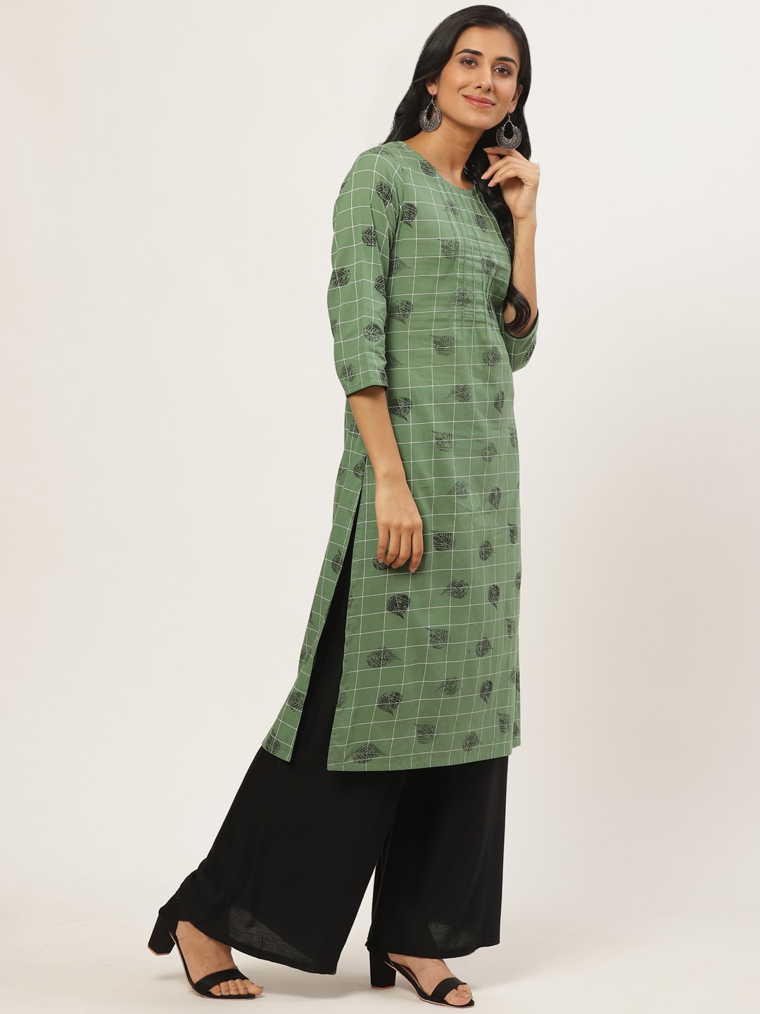 Women Green Calf Length Three-Quarter Sleeves Straight Ethnic Motifs Yoke Design Cotton Kurta | NOZ2TOZ - Made In INDIA.