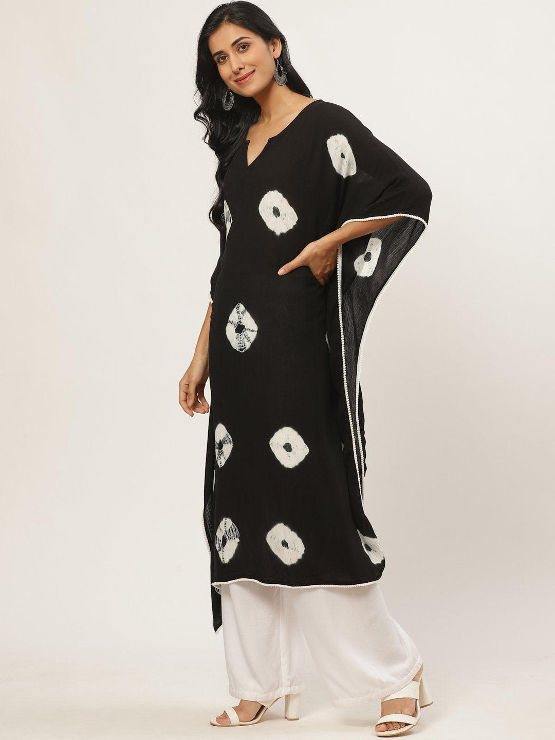 Women Black Calf Length Short Sleeves Kaftan Bandhani Printed Cotton Kurta | NOZ2TOZ - Made In INDIA.