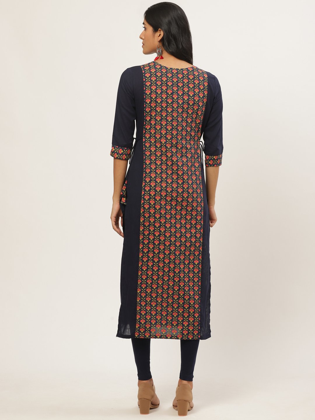 Women Navy Blue Calf Length Three-Quarter Sleeves Straight Floral Printed Cotton Kurta | NOZ2TOZ - Made In INDIA.