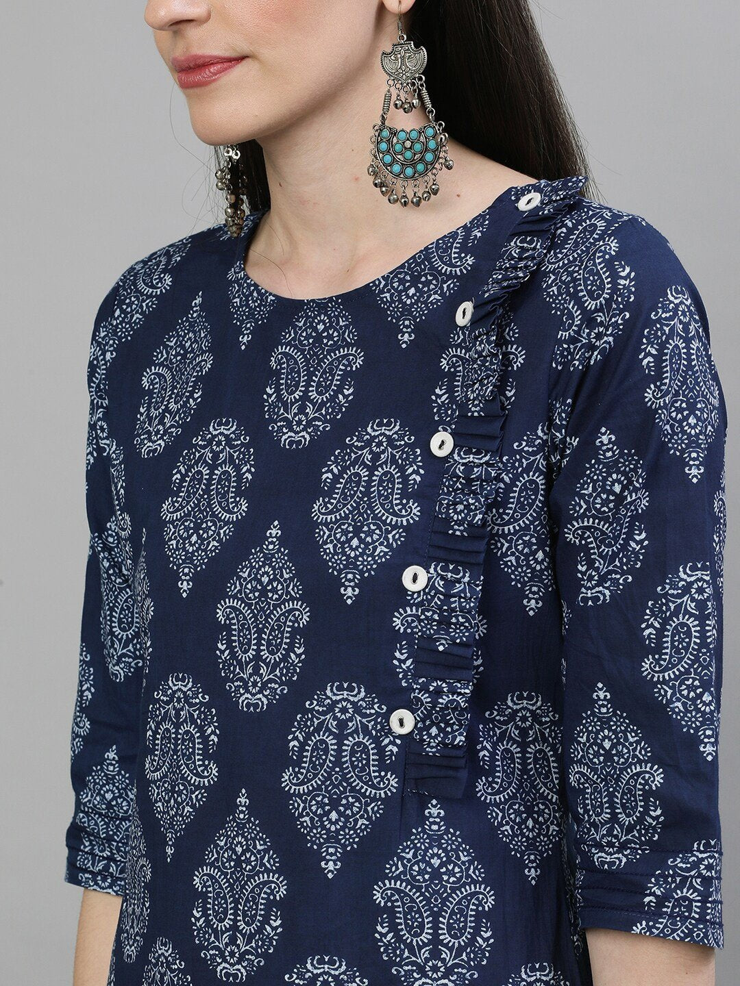 Women Navy Blue & White Printed Straight Kurta | NOZ2TOZ - Made In INDIA.