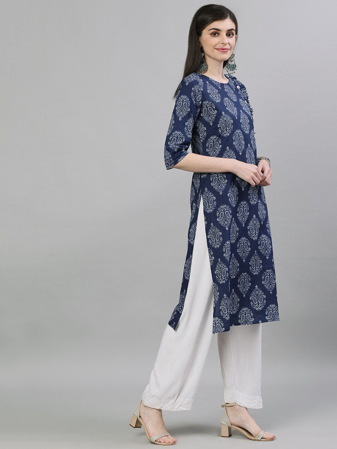 Women Navy Blue & White Printed Straight Kurta | NOZ2TOZ - Made In INDIA.