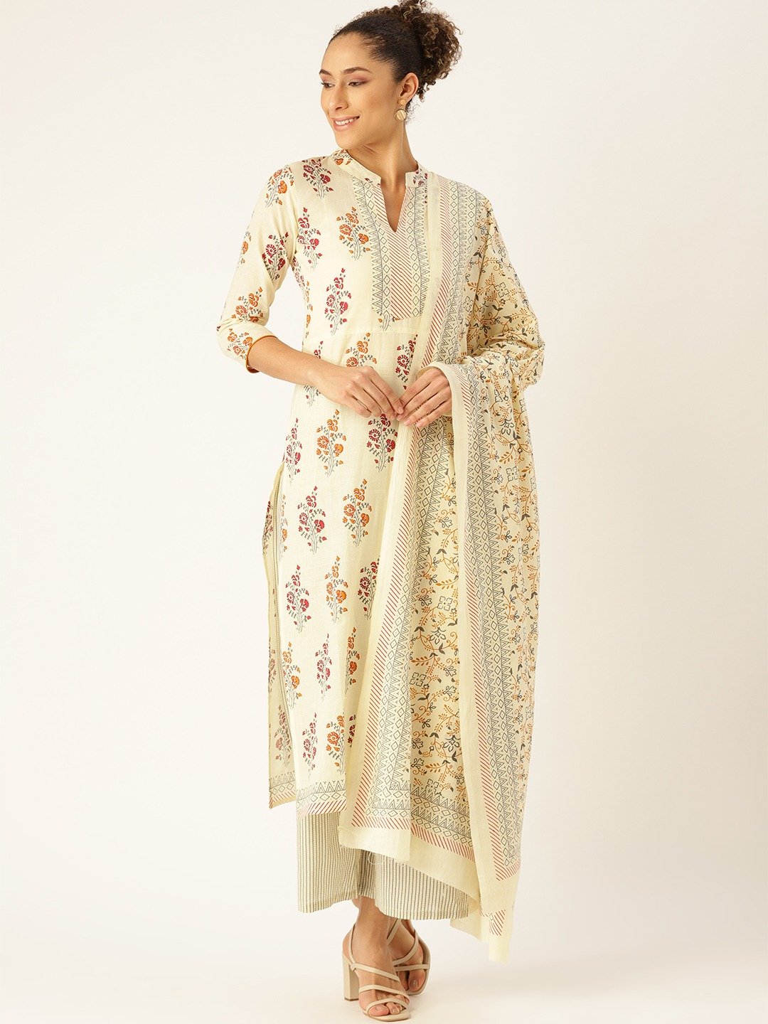 Women Offwhite Three-Quarter Sleeves Straight Kurta Palazzo and Dupatta Set | NOZ2TOZ - Made In INDIA.