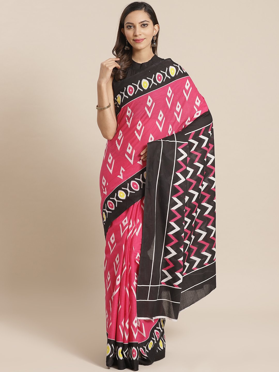 Wome Pink Black and multi printed Saree with atteched blouse piece | NOZ2TOZ - Made In INDIA.