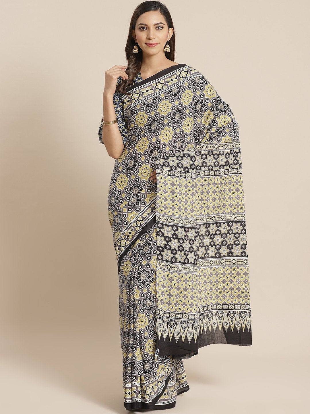 Wome Grey and yellow ethnic printed Saree with atteched blouse piece | NOZ2TOZ - Made In INDIA.