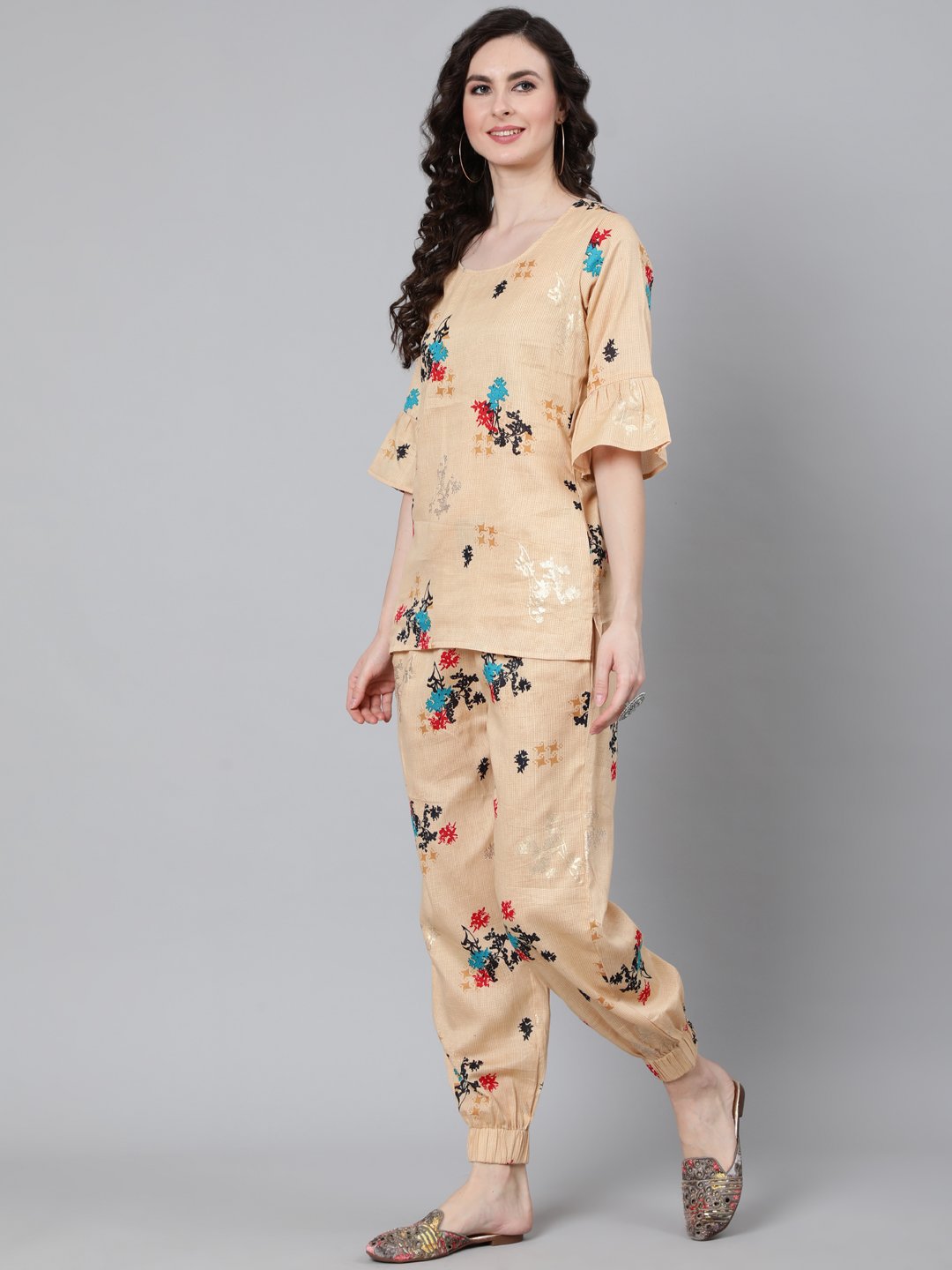 Women Cream Printed Night suit | NOZ2TOZ - Made In INDIA.