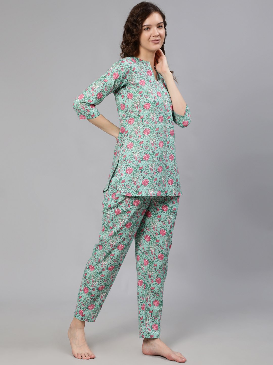 Women Green Floral Printed Night Suit | NOZ2TOZ - Made In INDIA.