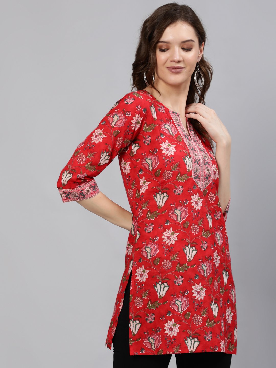 Women Red Floral Printed Tunic With Three Quarter Sleeves | NOZ2TOZ - Made In INDIA.