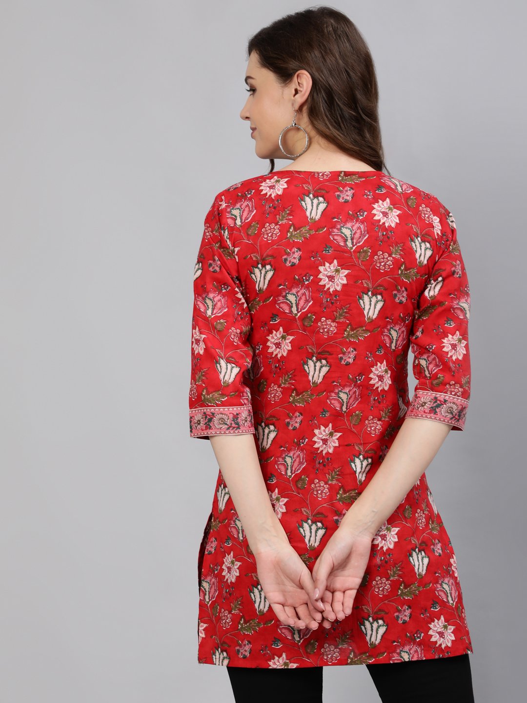 Women Red Floral Printed Tunic With Three Quarter Sleeves | NOZ2TOZ - Made In INDIA.