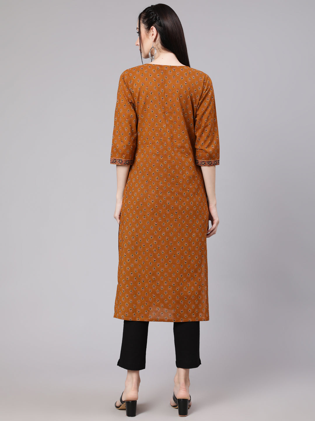 Women Mustrad Ethnic Printed Straight Kurta with Three Quarter Sleeves | NOZ2TOZ - Made In INDIA.