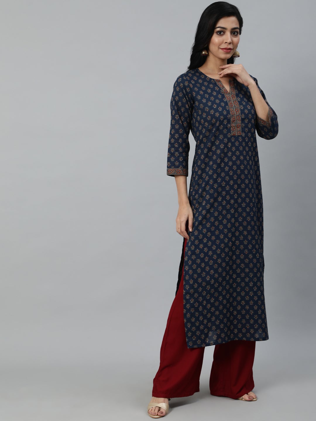 Women Navy Blue Ethnic Printed Straight kurta With Three Quarter Sleeves | NOZ2TOZ - Made In INDIA.