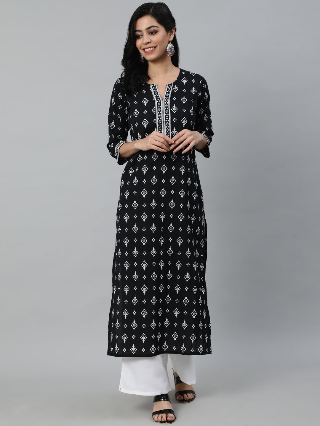 Women Black Printed Straight Kurta With Three Quarter Sleeves | NOZ2TOZ - Made In INDIA.