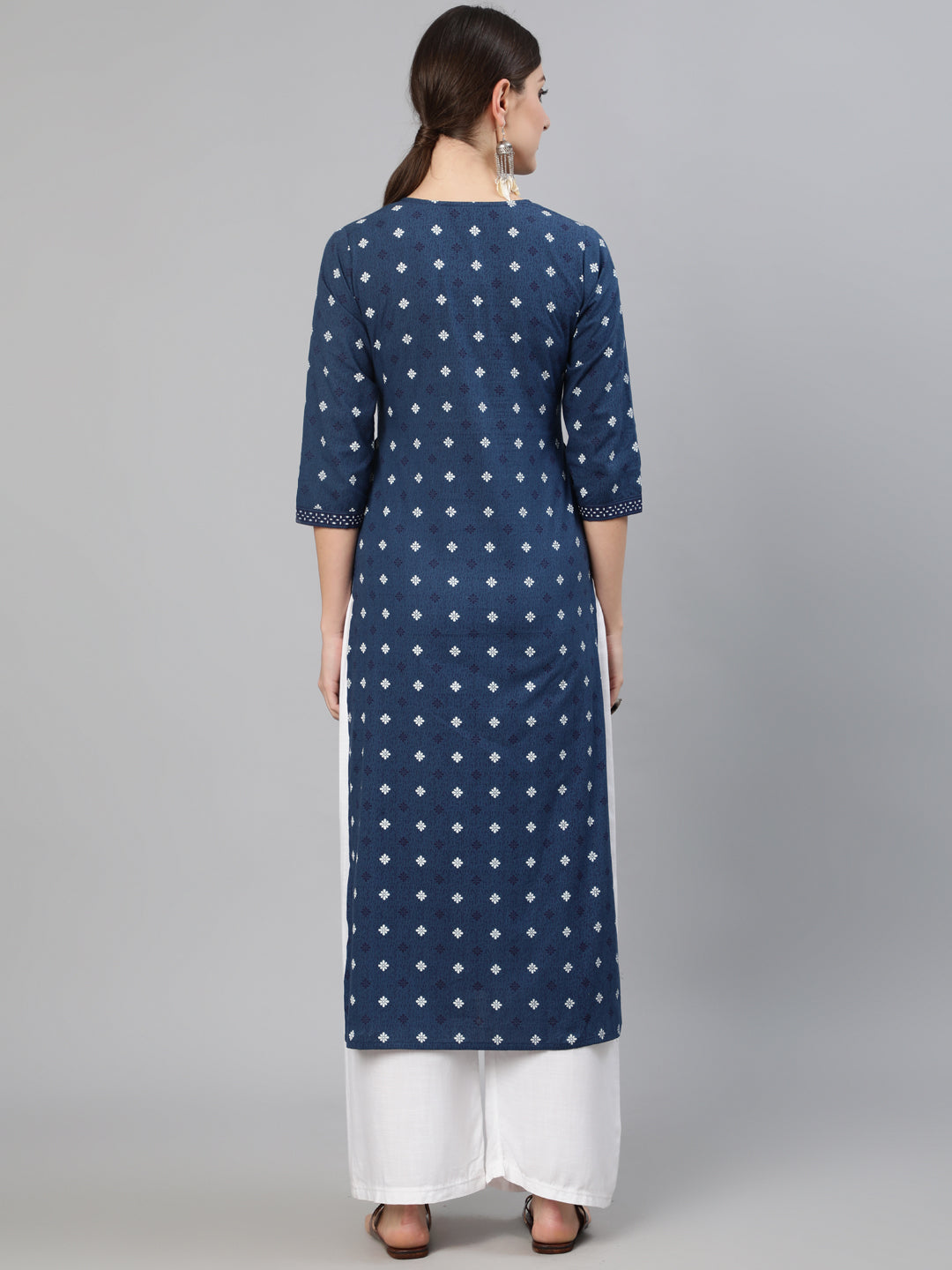 Women Navy Blue Ethnic Printed Straight Kurta With Three Quarter Sleeves | NOZ2TOZ - Made In INDIA.