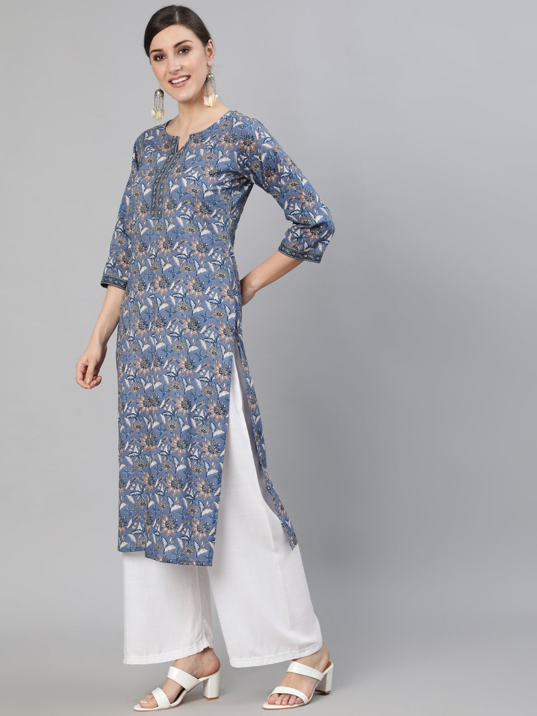 Women Blue & Beige Floral Printed Straight Kurta | NOZ2TOZ - Made In INDIA.