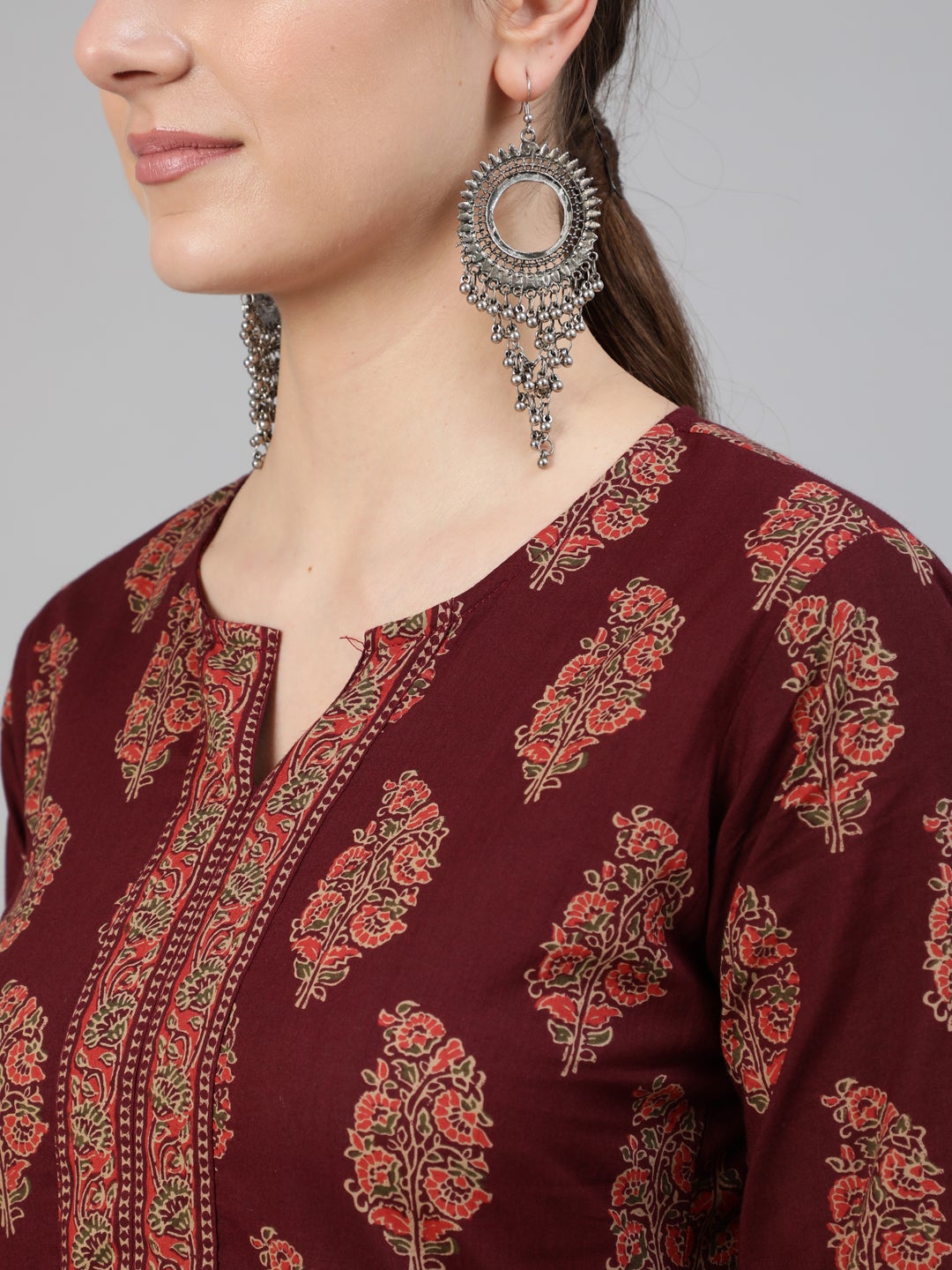 Women Burgundy Ethnic Printed Straight Kurta With Three Quarter Sleeves | NOZ2TOZ - Made In INDIA.