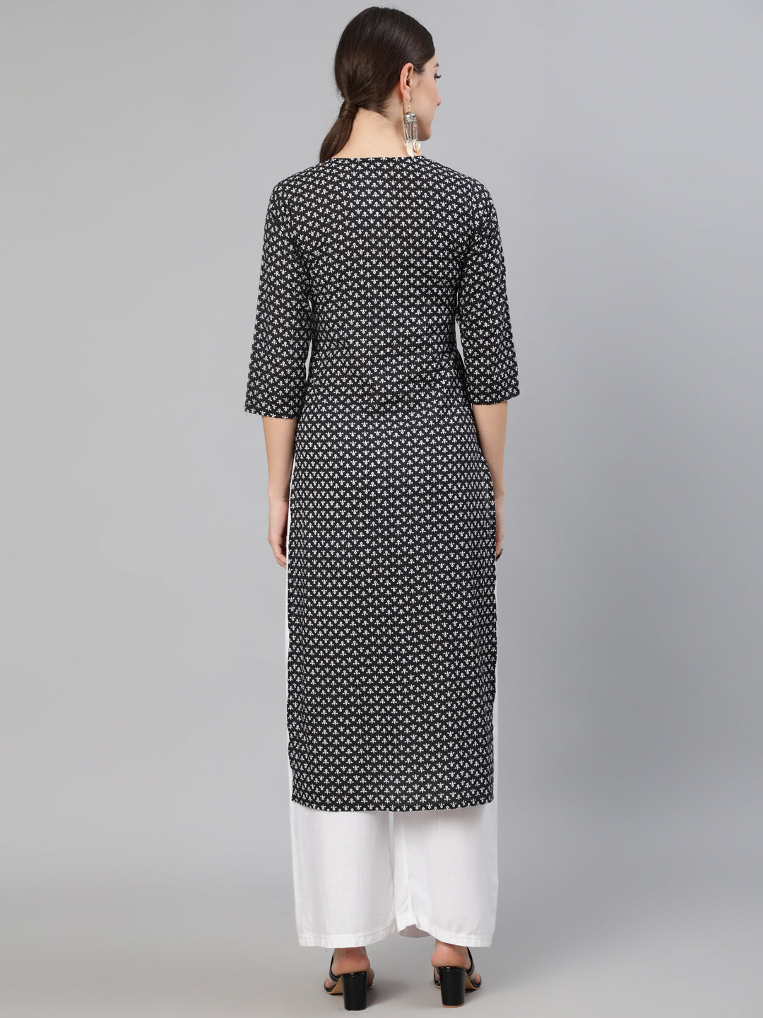 Women Black Abstrac Printed Straight Kurta With Three Quarter Sleeves | NOZ2TOZ - Made In INDIA.