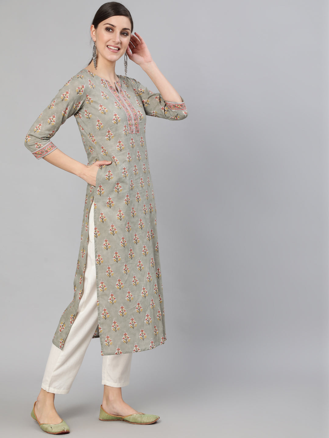 Women Grey Floral Printed  Straight Kurta With Three Quarter Sleeves | NOZ2TOZ - Made In INDIA.