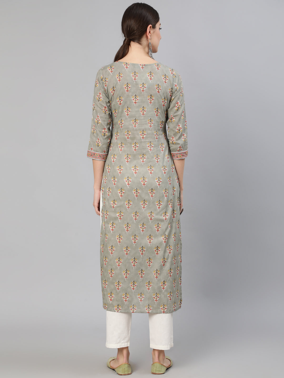 Women Grey Floral Printed  Straight Kurta With Three Quarter Sleeves | NOZ2TOZ - Made In INDIA.