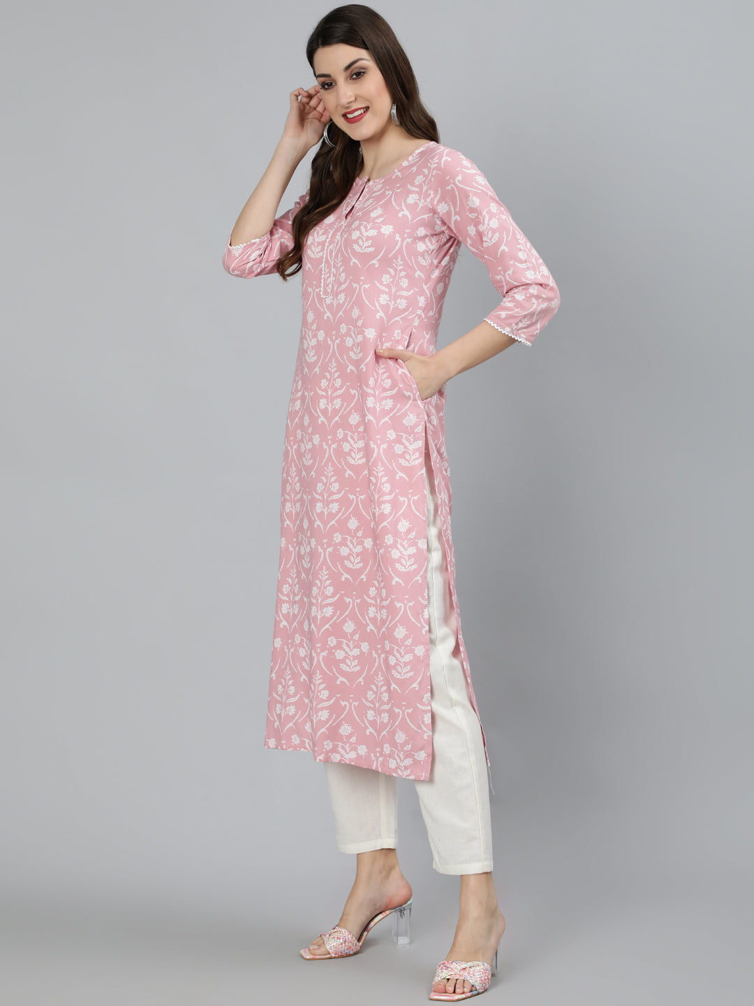 Women Pink Floral Printed Kurta With Three Quarter Sleeves | NOZ2TOZ - Made In INDIA.