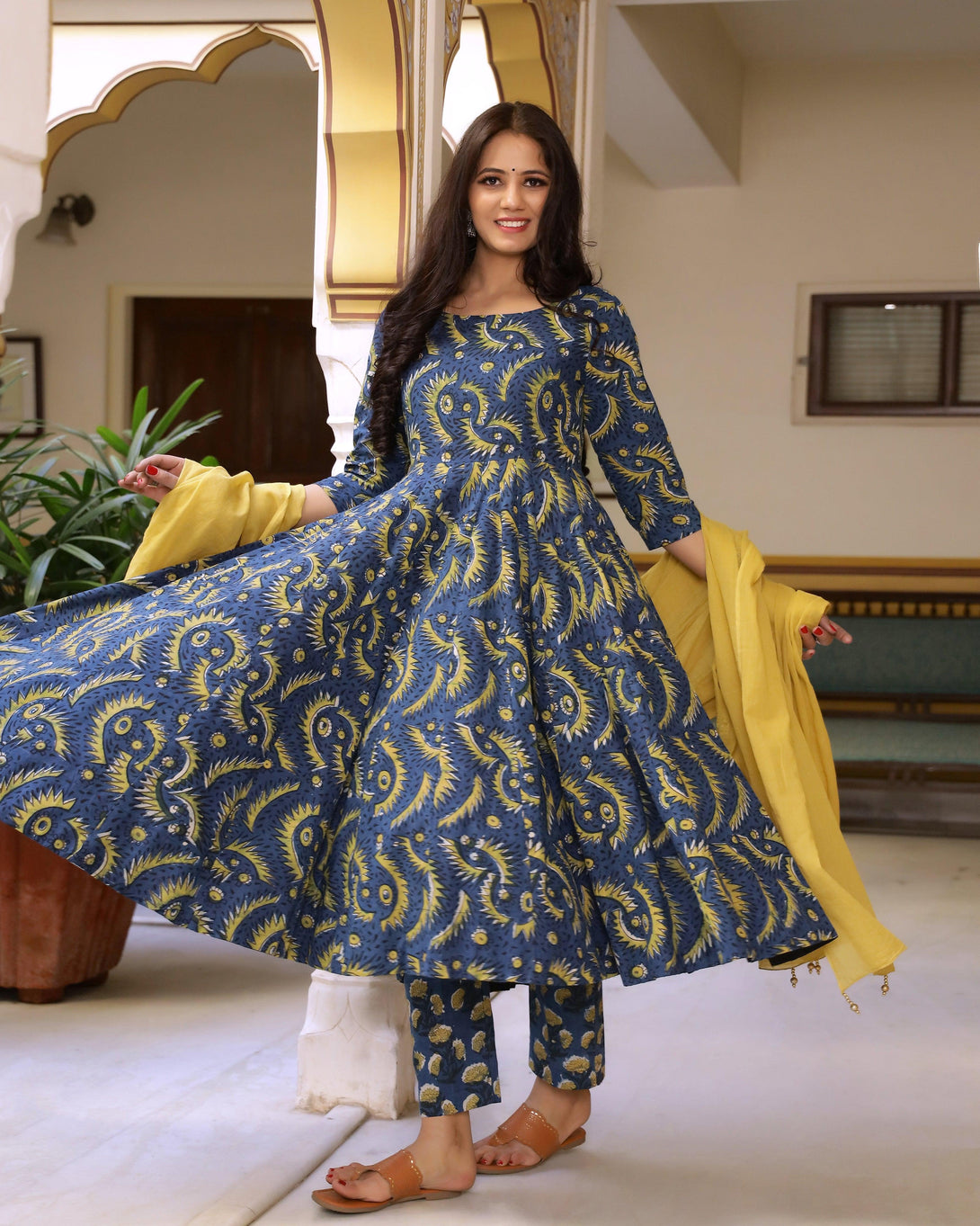 Women's Delightful Bagru Print Anarkali Kurta Pant Set ( Set of 3 ) - Baisacrafts - Indiakreations