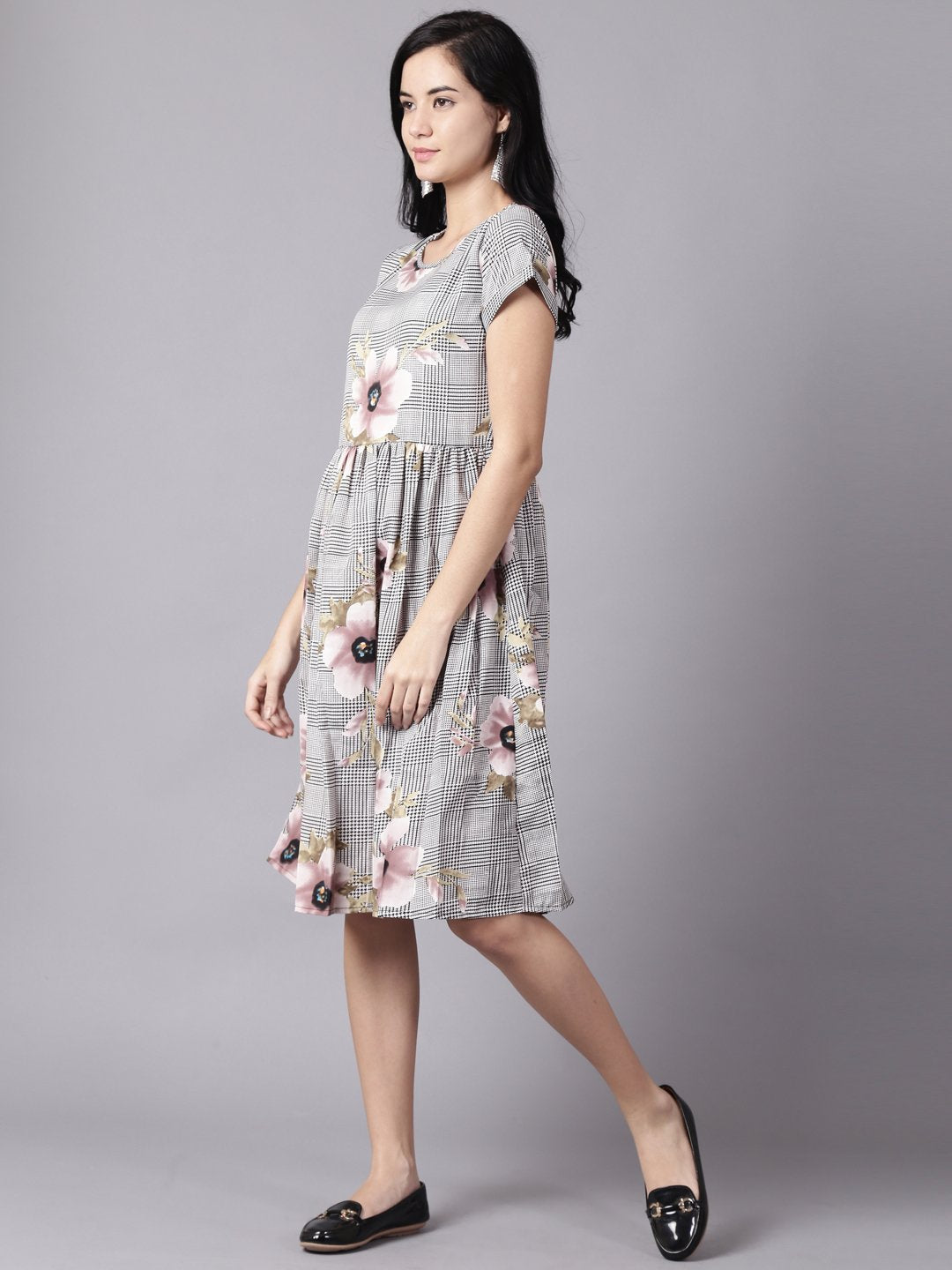 Women Black Floral Printed Round Neck A-Line Dress | NOZ2TOZ - Made In INDIA.