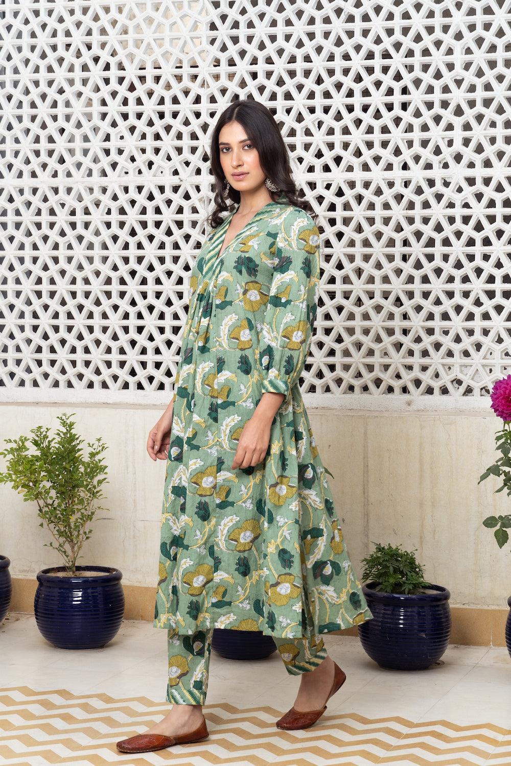 Green floral Kurta Set Of 2 - Indiakreations