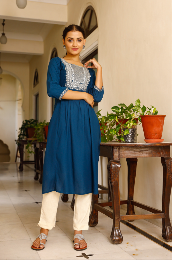 Women's Navy Blue Embroidered Anarkali Kurta - Pheeta