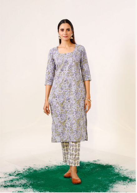 Women's  Floral Lavendar Hand Print Straight Kurta And Pants With Temple Gota Lace Detailings - Pheeta