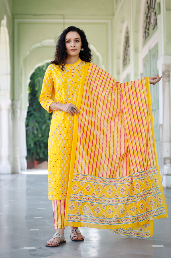 Women's Yellow Color Motif Print Straight Salwar Suit Set - Pheeta