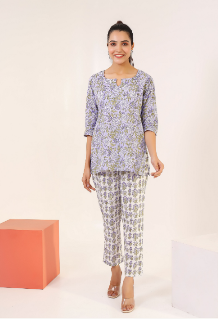 Women's Lavendar Floral Hand Printed Loungewear Set - Pheeta