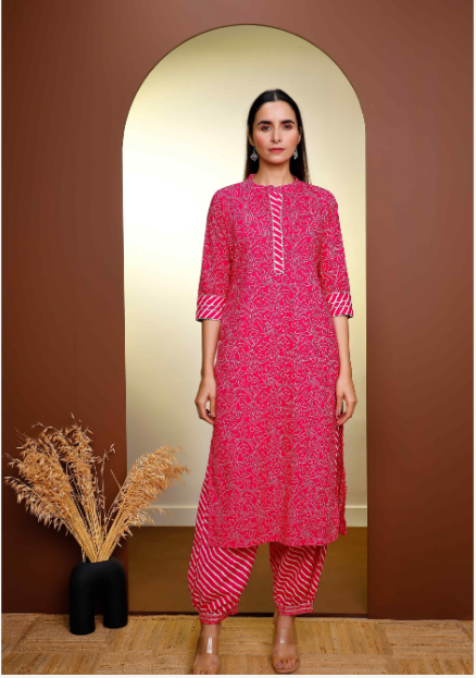 Women's Ethnic Hand Printed Kurta With Patiala Pants In Hot Pink Colour - Pheeta