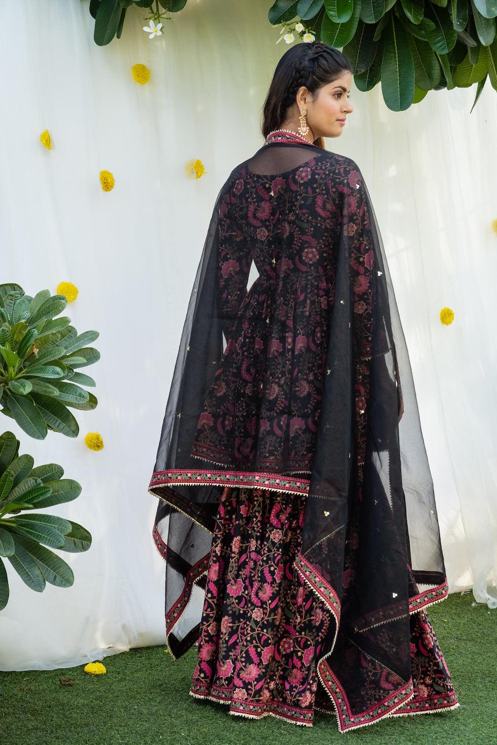 Mehfil Black Gharara Set - Indiakreations