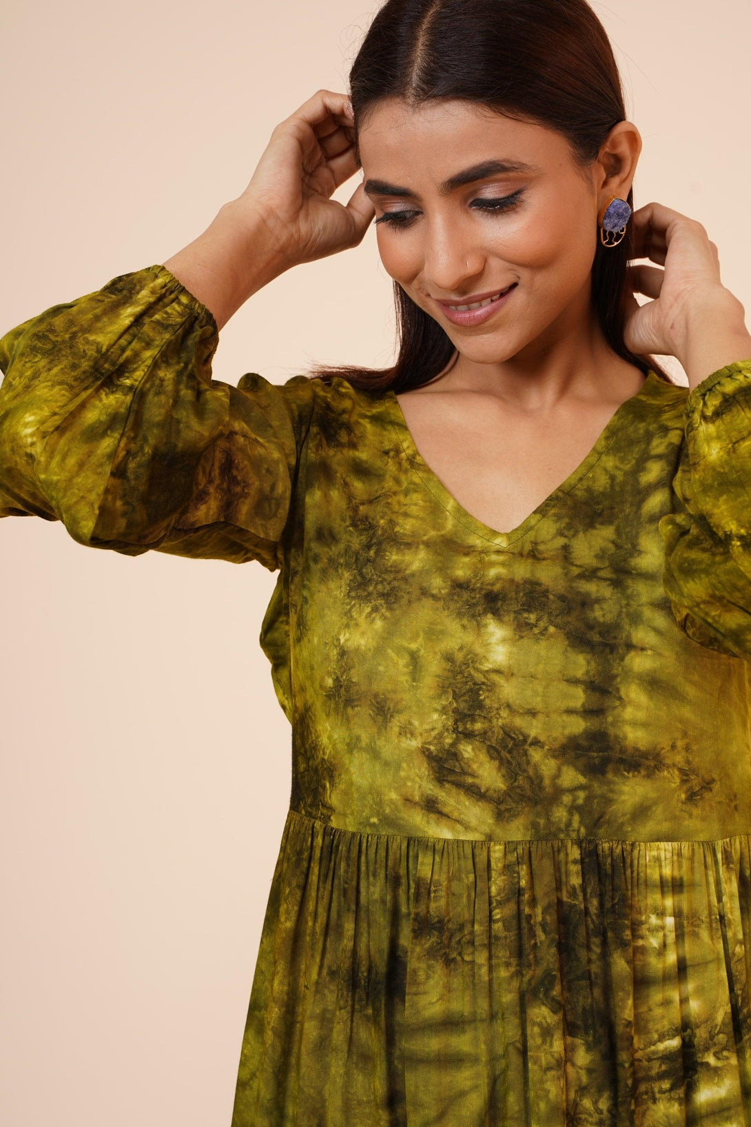 Women's Indian Tie N Dye Kurti With Balloon Sleeves In Green - MIRACOLOS by Ruchi - Indiakreations