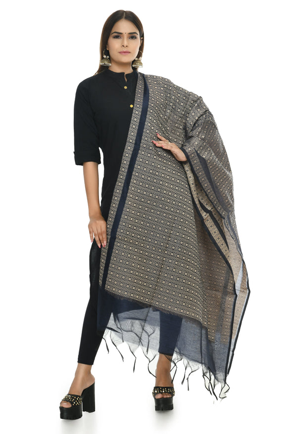 Women's Handloom Cotton Dupatta - Moeza