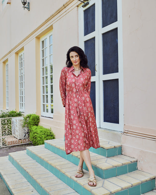 BRICK RED PRINTED MIDI DRESS