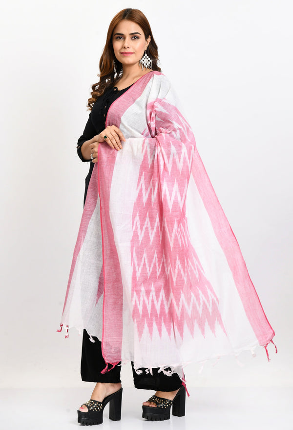 Women's Handloom Cotton Ikkat Baby Pink Dupatta - Moeza