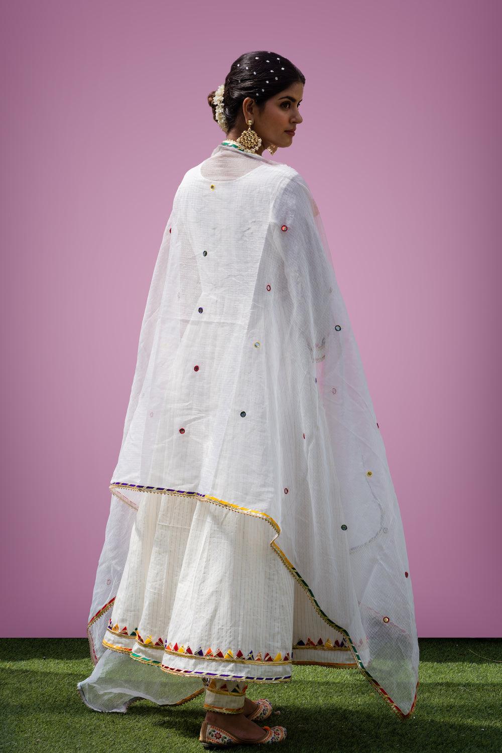 Mehfil White Anarkali Set - Indiakreations