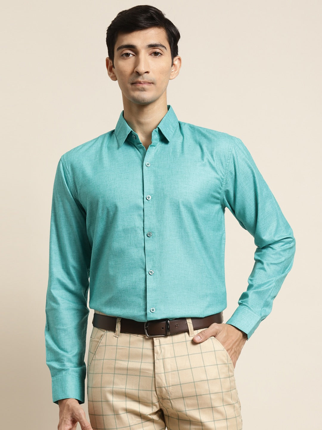 Men's Cotton Linen Turquoise Blue Solid Formal Shirt - Sojanya