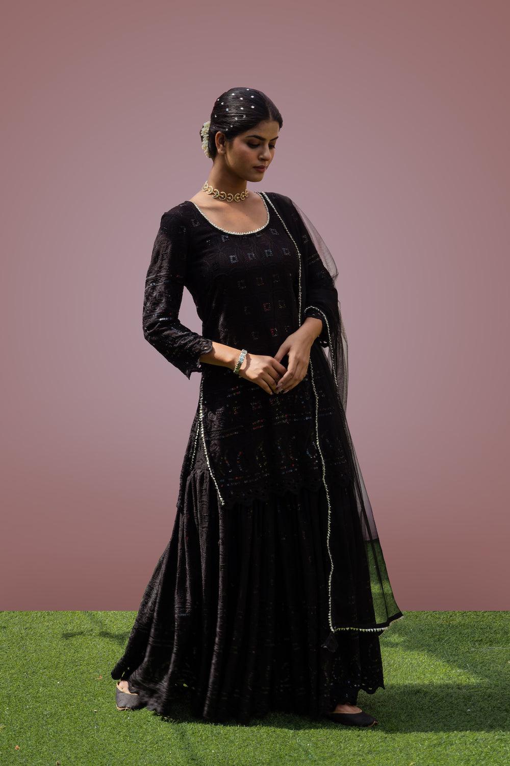 Mehfil Black Gharara Set - Indiakreations