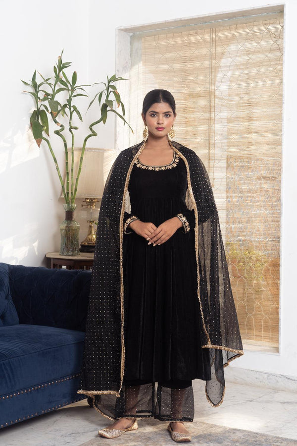 Khwabidah Black Anarkali Set of 3 - Indiakreations