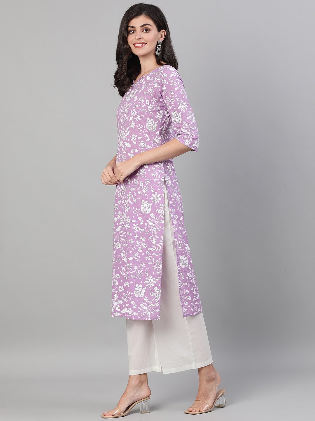 Women Lavender Calf Length Three-Quarter Sleeves Straight Floral Printed Cotton Kurta With Face Mask | NOZ2TOZ - Made In INDIA.