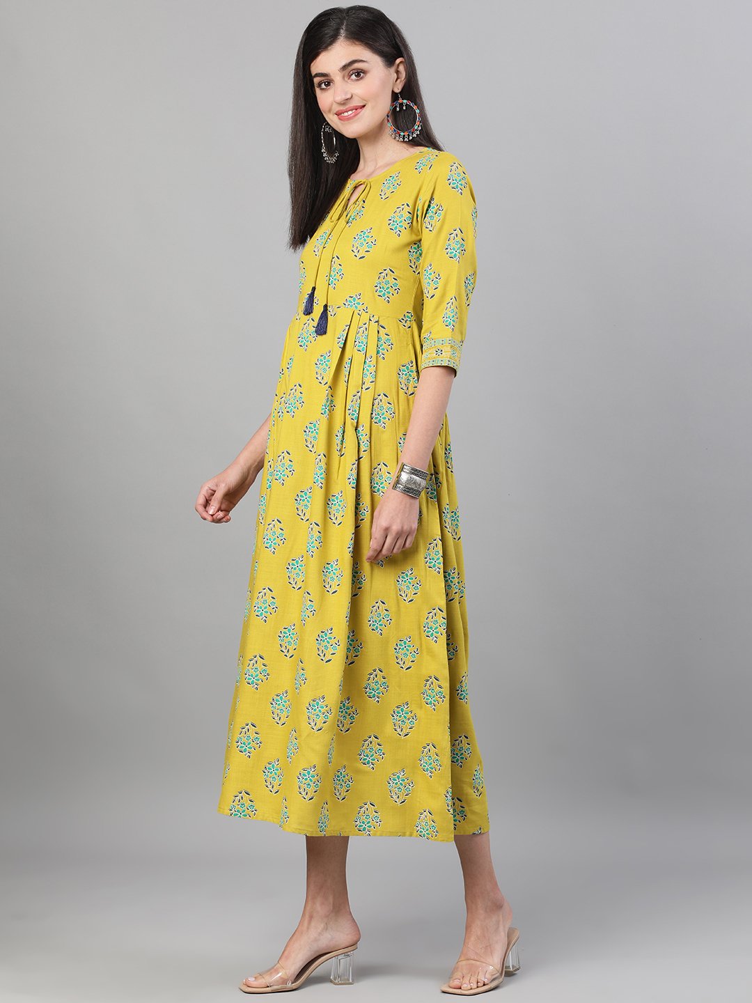 Women Green Printed Round Neck Viscose Rayon Fit and Flare Dress with pockets | NOZ2TOZ - Made In INDIA.