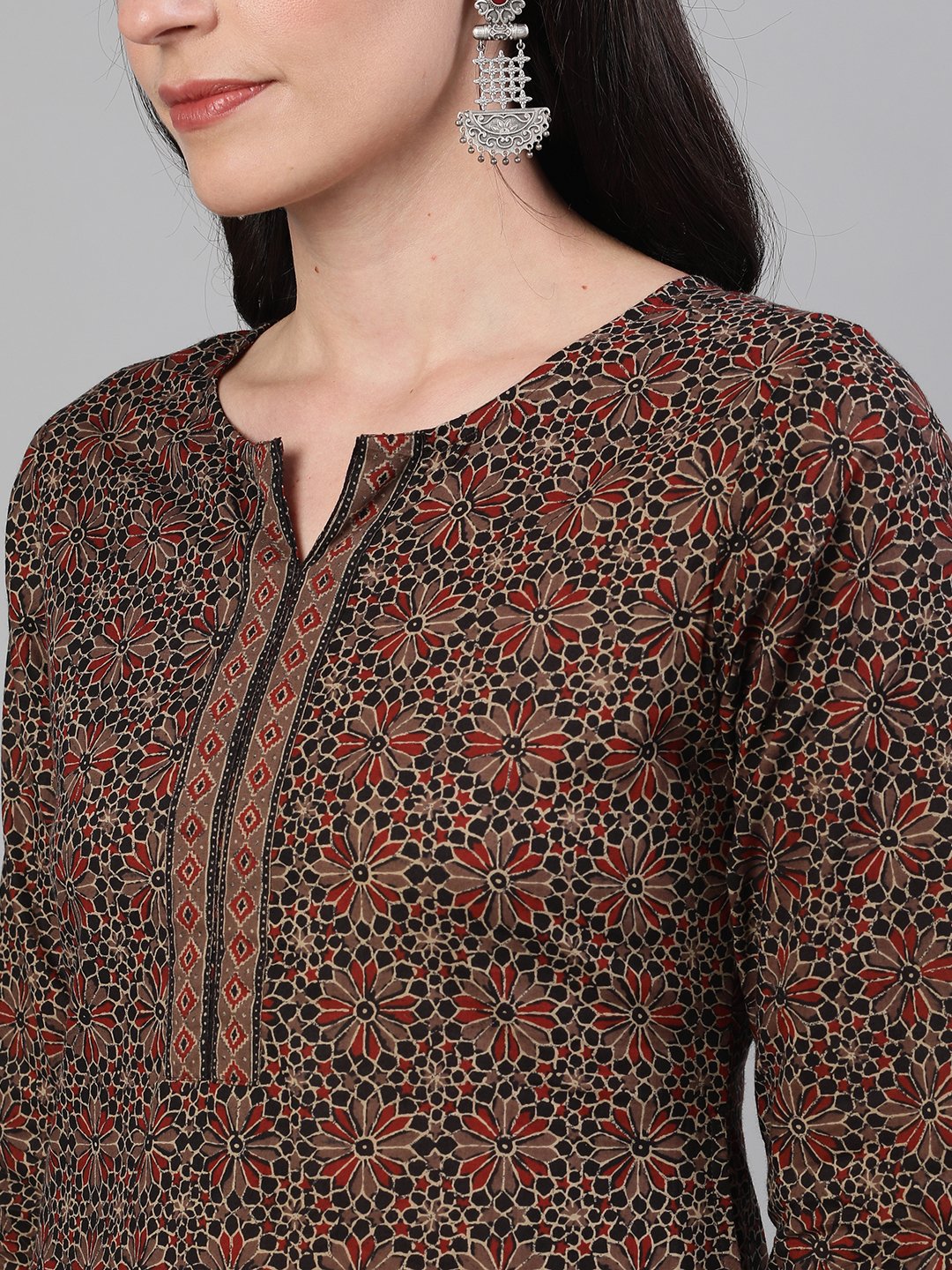 Women Brown Calf Length Three-Quarter Sleeves Straight Ethnic Motif Printed Cotton Kurta with pockets And Face Mask | NOZ2TOZ - Made In INDIA.