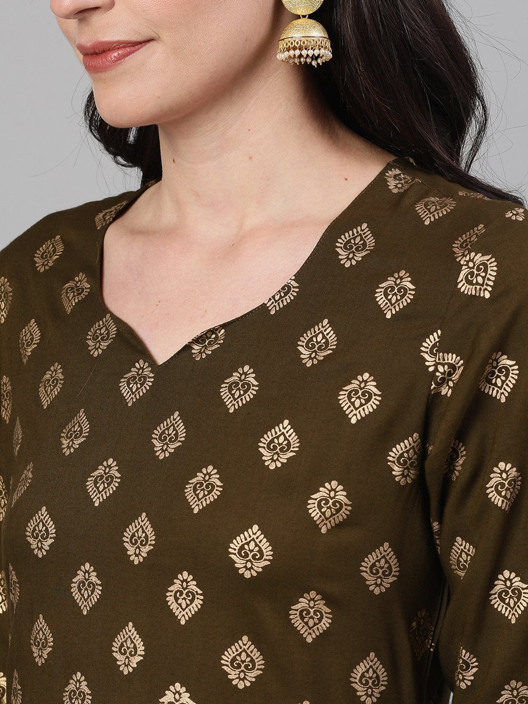 Women Mehendi Green Three-Quarter Sleeves Gold Printed Kurta-Palazzo with pockets and Fask Mask | NOZ2TOZ - Made In INDIA.