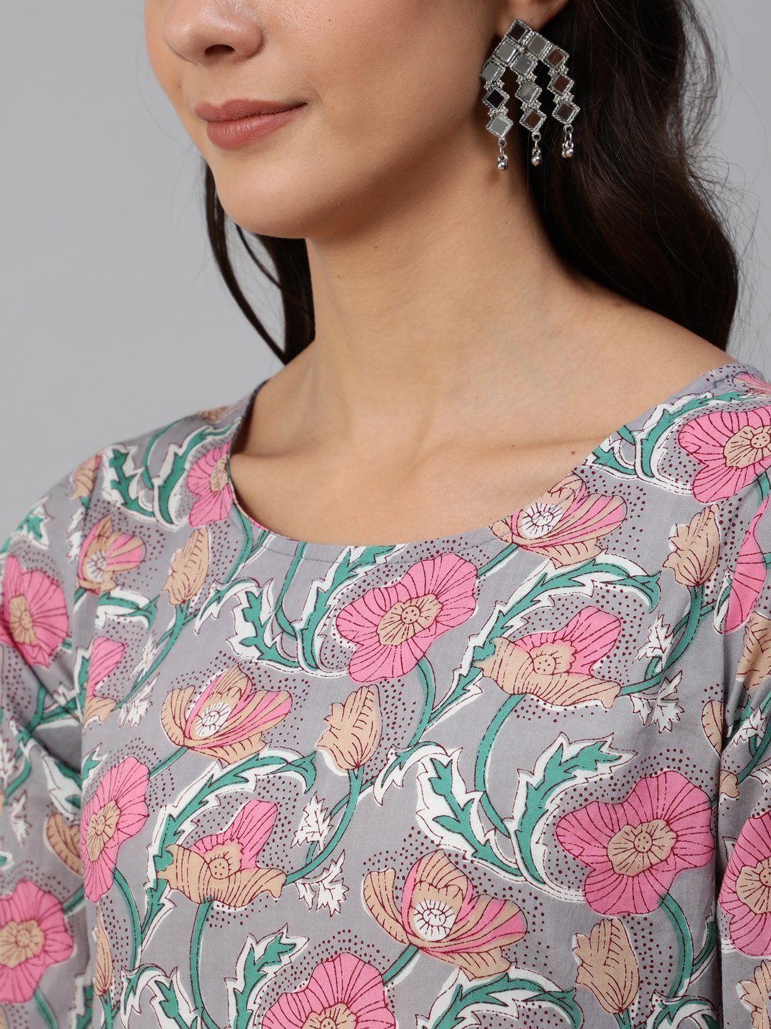 Women Grey Floral Printed Kurta Set With Palazo & Dupatta | NOZ2TOZ - Made In INDIA.