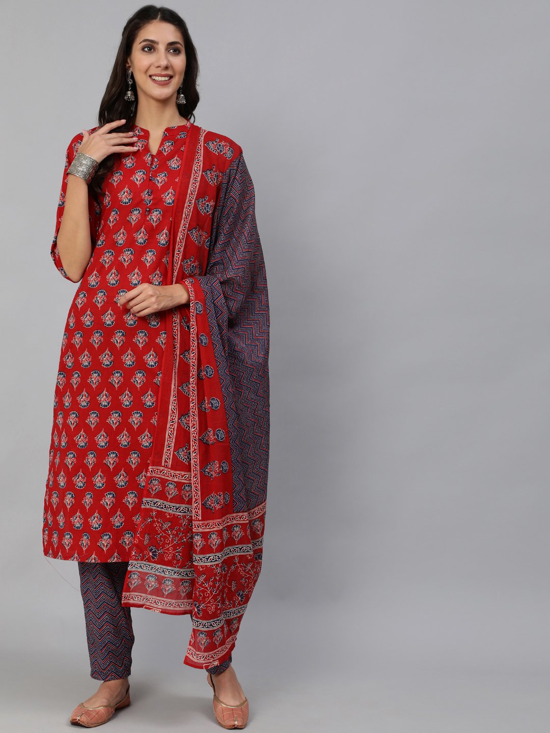 Women Red & Blue Floral Printed Kurta Set With Palazo & Dupatta | NOZ2TOZ - Made In INDIA.